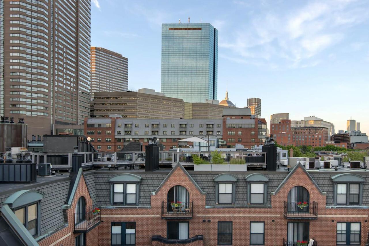 Back Bay 1br W Rooftop Gym Nr Shops Dining Bos-896 *