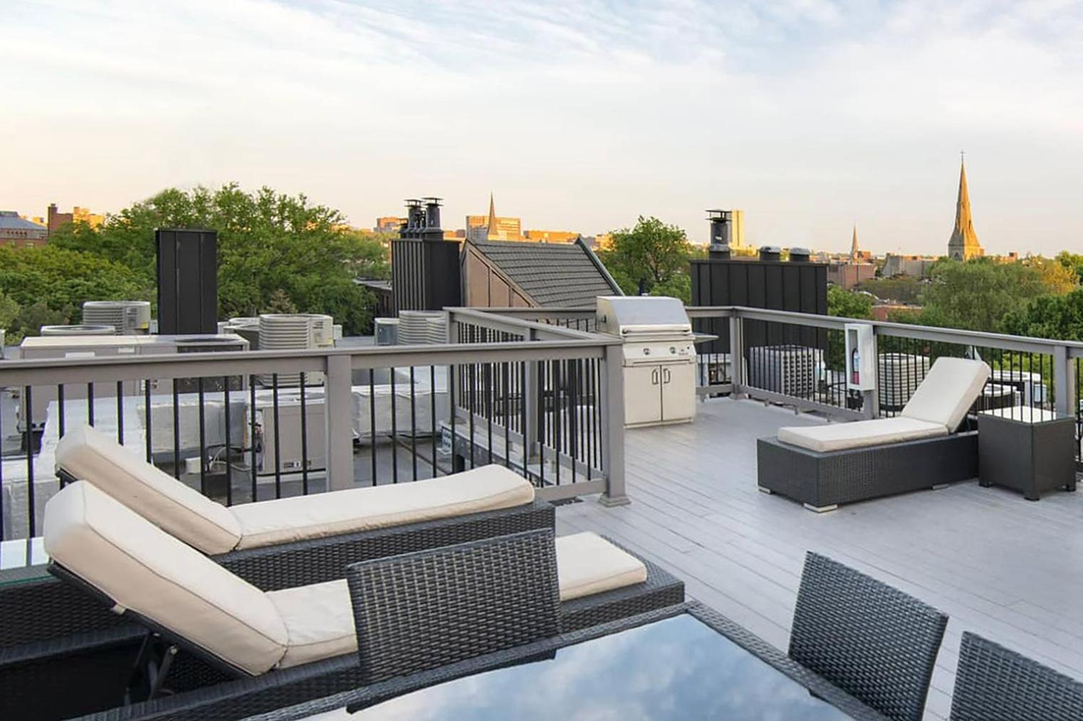 Back Bay 1br W Rooftop Gym Nr Shops Dining Bos-896 Apartment